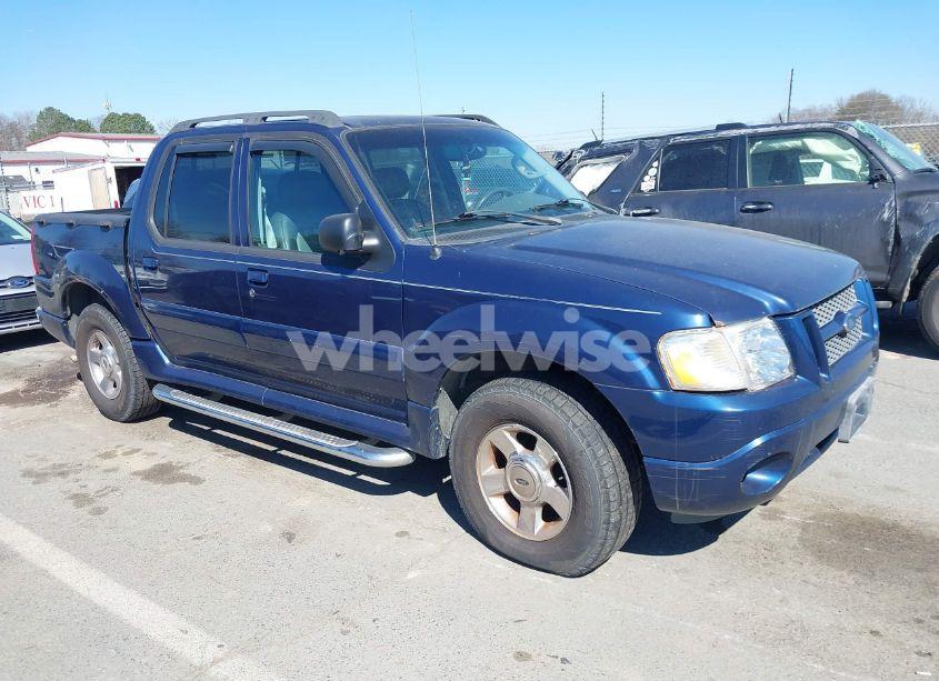 2005 Ford Explorer SPORT TRAC ADRENALIN/XLS/XLT (VIN 1FMZU67K15UB73530) main photo