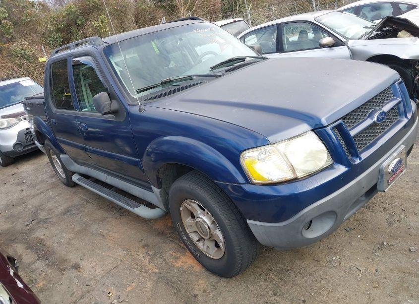 2004 Ford Explorer SPORT TRAC ADRENALIN/XLS/XLT (VIN 1FMZU67K24UA29399) main photo