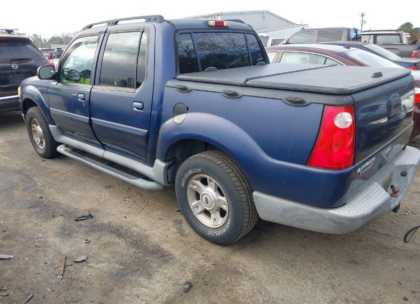 Photo 3 of 2004 Ford Explorer SPORT TRAC ADRENALIN/XLS/XLT (VIN 1FMZU67K24UA29399)