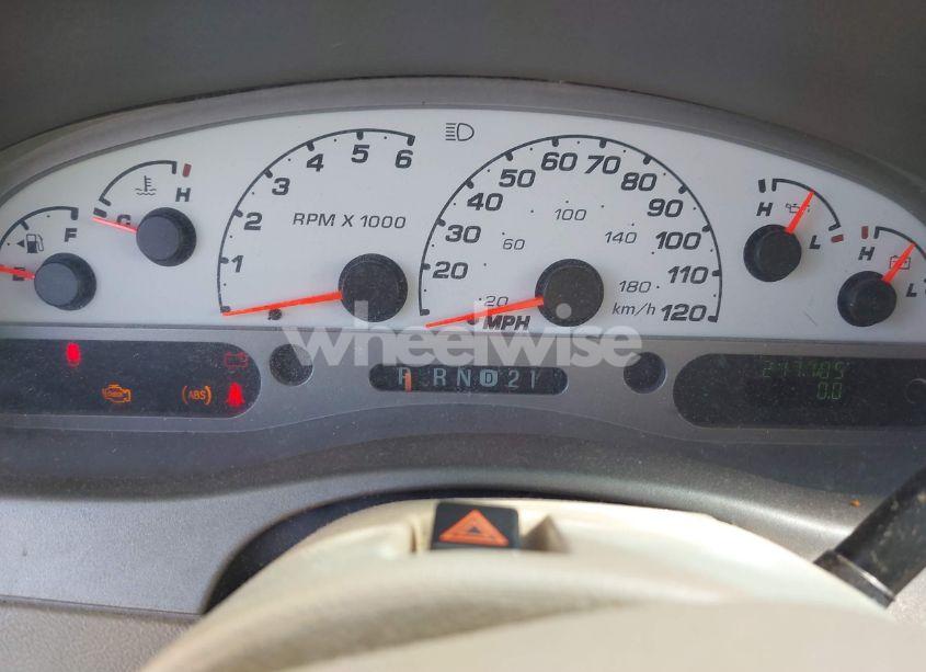 Photo 7 of 2004 Ford Explorer SPORT TRAC ADRENALIN/XLS/XLT (VIN 1FMZU67K24UA66100)