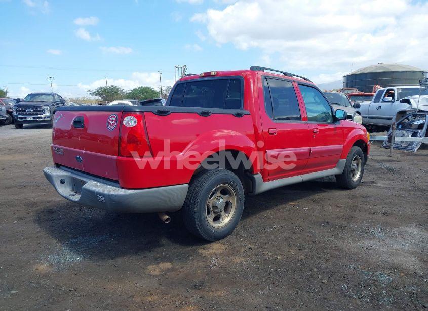 Photo 4 of 2005 Ford Explorer SPORT TRAC ADRENALIN/XLS/XLT (VIN 1FMZU67K25UB67669)