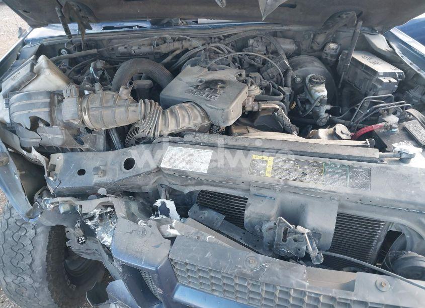 Photo 10 of 2004 Ford Explorer SPORT TRAC ADRENALIN/XLS/XLT (VIN 1FMZU67K34UA88932)