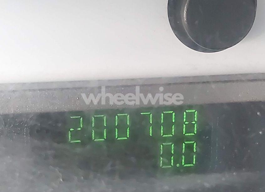 Photo 16 of 2004 Ford Explorer SPORT TRAC ADRENALIN/XLS/XLT (VIN 1FMZU67K34UA88932)