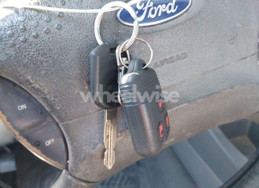 Photo 11 of 2005 Ford Explorer SPORT TRAC ADRENALIN/XLS/XLT (VIN 1FMZU67K35UA13486)