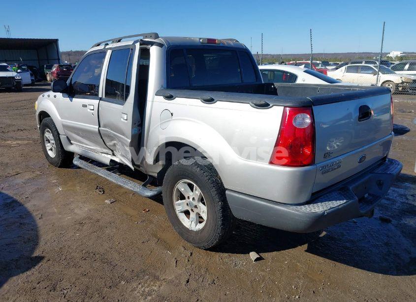 Photo 3 of 2005 Ford Explorer SPORT TRAC ADRENALIN/XLS/XLT (VIN 1FMZU67K35UA29591)