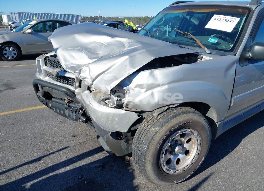 Photo 13 of 2005 Ford Explorer SPORT TRAC (VIN 1FMZU67K35UB82696)