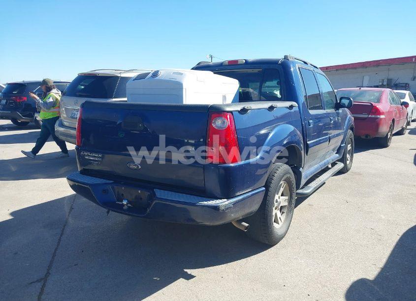 Photo 4 of 2005 Ford Explorer SPORT TRAC ADRENALIN/XLS/XLT (VIN 1FMZU67K45UA23959)