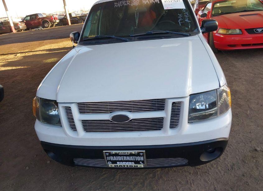 Photo 6 of 2005 Ford Explorer SPORT TRAC ADRENALIN/XLS/XLT (VIN 1FMZU67K45UA42978)