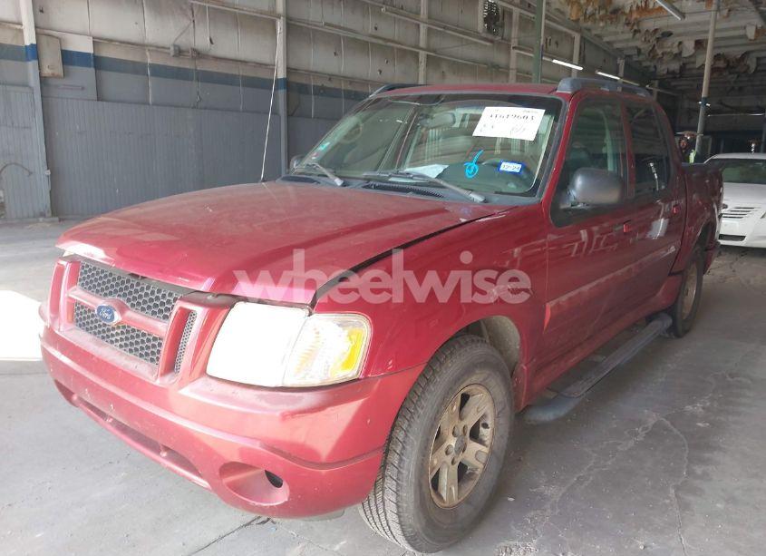 Photo 2 of 2005 Ford Explorer SPORT TRAC ADRENALIN/XLS/XLT (VIN 1FMZU67K45UB46046)