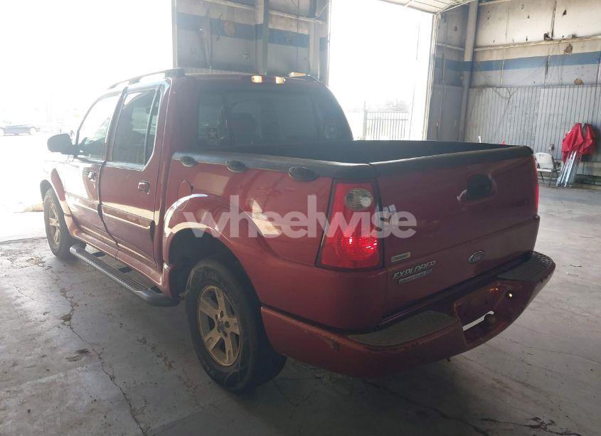 Photo 3 of 2005 Ford Explorer SPORT TRAC ADRENALIN/XLS/XLT (VIN 1FMZU67K45UB46046)