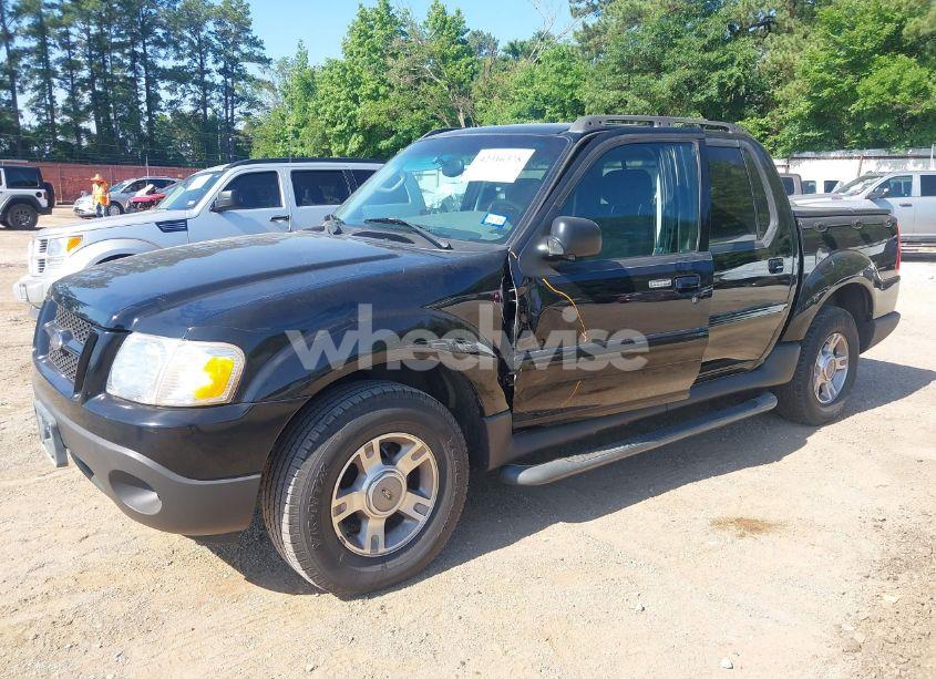 Photo 2 of 2004 Ford Explorer SPORT TRAC ADRENALIN/XLS/XLT (VIN 1FMZU67K64UA22178)