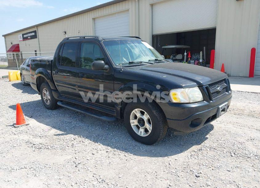 2004 Ford Explorer SPORT TRAC ADRENALIN/XLS/XLT (VIN 1FMZU67K64UA28448) main photo