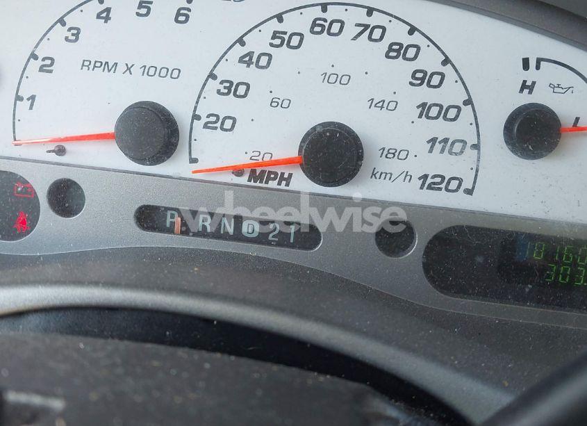 Photo 7 of 2004 Ford Explorer SPORT TRAC ADRENALIN/XLS/XLT (VIN 1FMZU67K64UA60820)