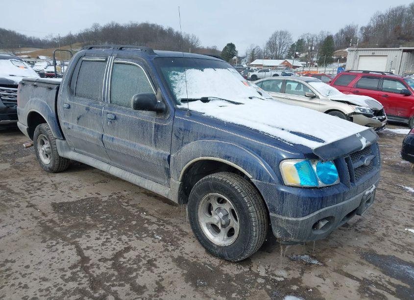 2004 Ford Explorer SPORT TRAC ADRENALIN/XLS/XLT (VIN 1FMZU67K64UC21277) main photo