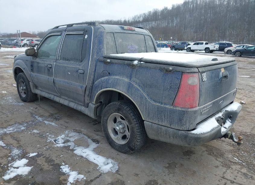 Photo 3 of 2004 Ford Explorer SPORT TRAC ADRENALIN/XLS/XLT (VIN 1FMZU67K64UC21277)