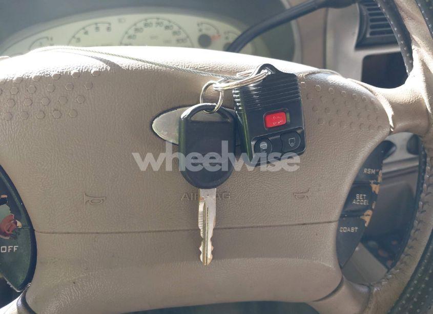 Photo 11 of 2005 Ford Explorer SPORT TRAC ADRENALIN/XLS/XLT (VIN 1FMZU67K65UA53643)