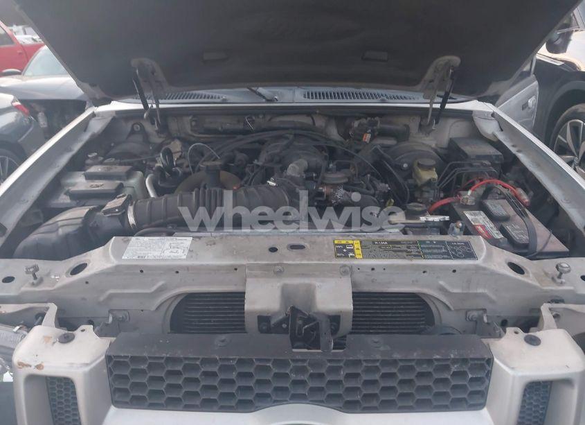 Photo 10 of 2005 Ford Explorer SPORT TRAC ADRENALIN/XLS/XLT (VIN 1FMZU67K65UA88330)