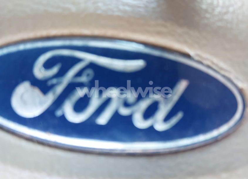 Photo 12 of 2004 Ford Explorer SPORT TRAC ADRENALIN/XLS/XLT (VIN 1FMZU67K74UA39006)