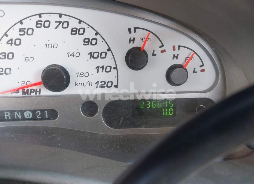 Photo 7 of 2004 Ford Explorer SPORT TRAC ADRENALIN/XLS/XLT (VIN 1FMZU67K74UA39006)