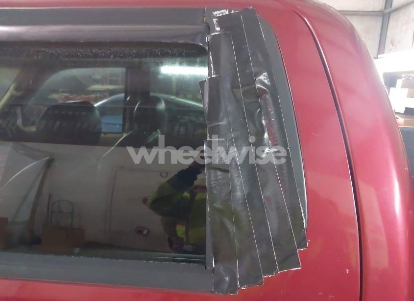 Photo 13 of 2004 Ford Explorer SPORT TRAC ADRENALIN/XLS/XLT (VIN 1FMZU67K74UA65797)