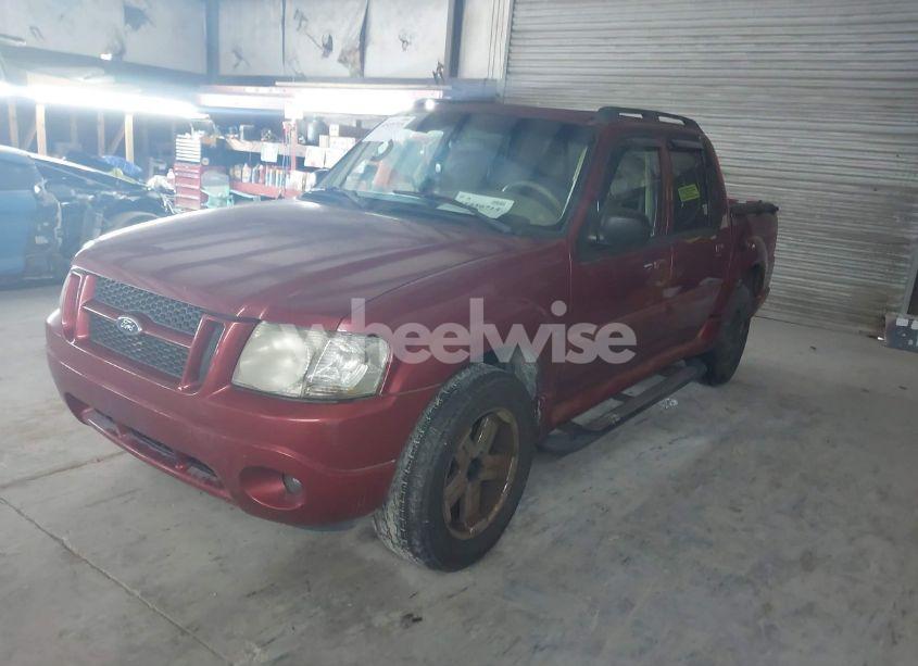 Photo 2 of 2004 Ford Explorer SPORT TRAC ADRENALIN/XLS/XLT (VIN 1FMZU67K74UA65797)