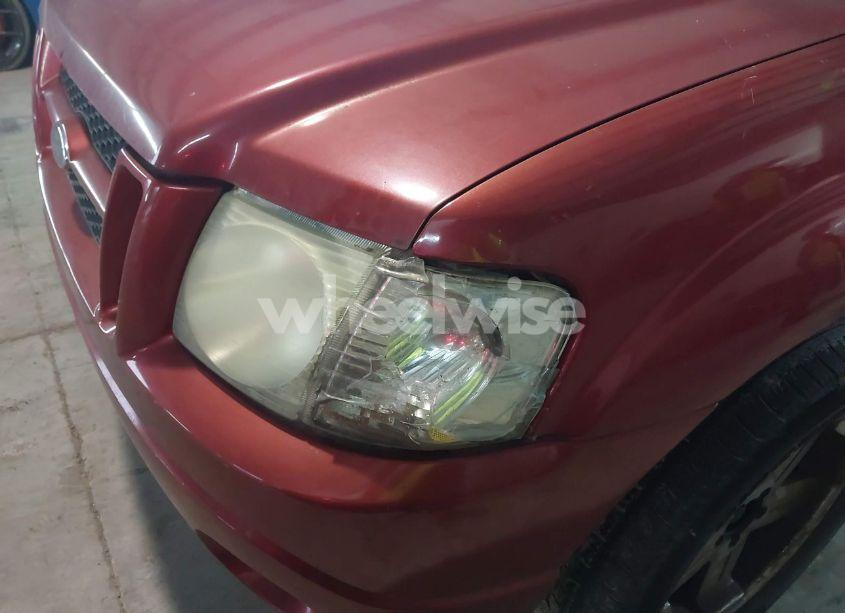 Photo 6 of 2004 Ford Explorer SPORT TRAC ADRENALIN/XLS/XLT (VIN 1FMZU67K74UA65797)