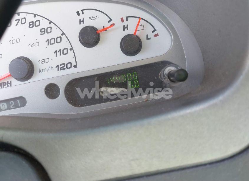 Photo 7 of 2005 Ford Explorer SPORT TRAC ADRENALIN/XLS/XLT (VIN 1FMZU67K75UA18027)