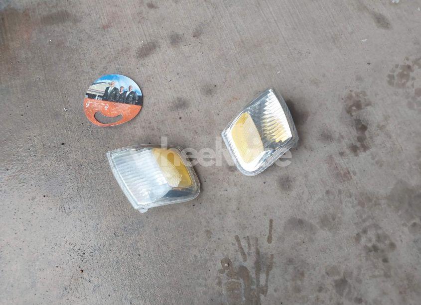 Photo 12 of 2005 Ford Explorer SPORT TRAC ADRENALIN/XLS/XLT (VIN 1FMZU67K75UA64893)