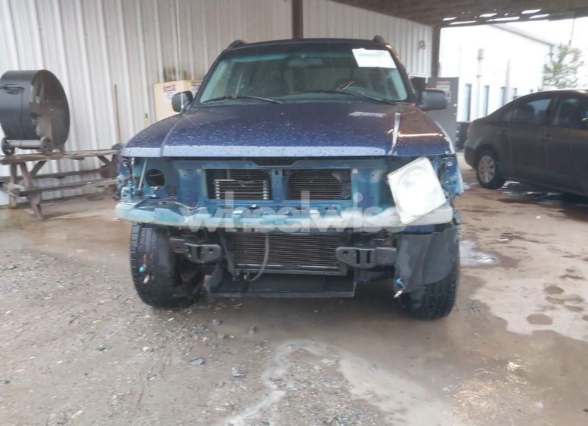 Photo 6 of 2005 Ford Explorer SPORT TRAC ADRENALIN/XLS/XLT (VIN 1FMZU67K75UA64893)