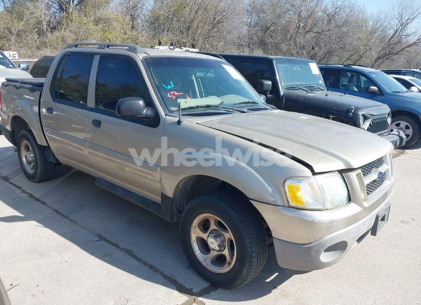 2005 Ford Explorer SPORT TRAC ADRENALIN/XLS/XLT (VIN 1FMZU67K75UB60359) main photo