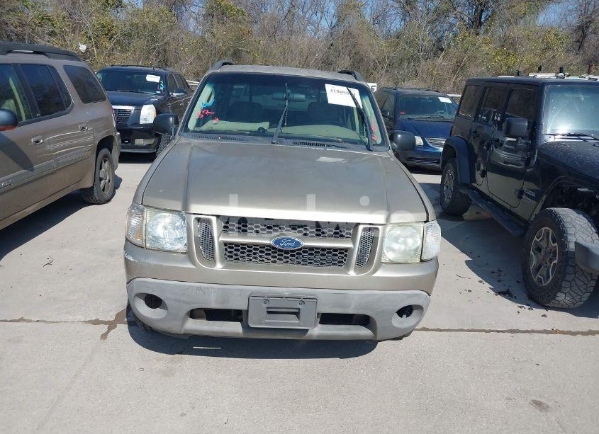 Photo 6 of 2005 Ford Explorer SPORT TRAC ADRENALIN/XLS/XLT (VIN 1FMZU67K75UB60359)