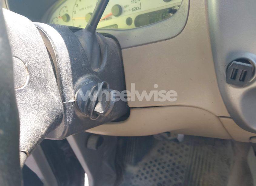 Photo 11 of 2005 Ford Explorer SPORT TRAC ADRENALIN/XLS/XLT (VIN 1FMZU67K85UA78995)