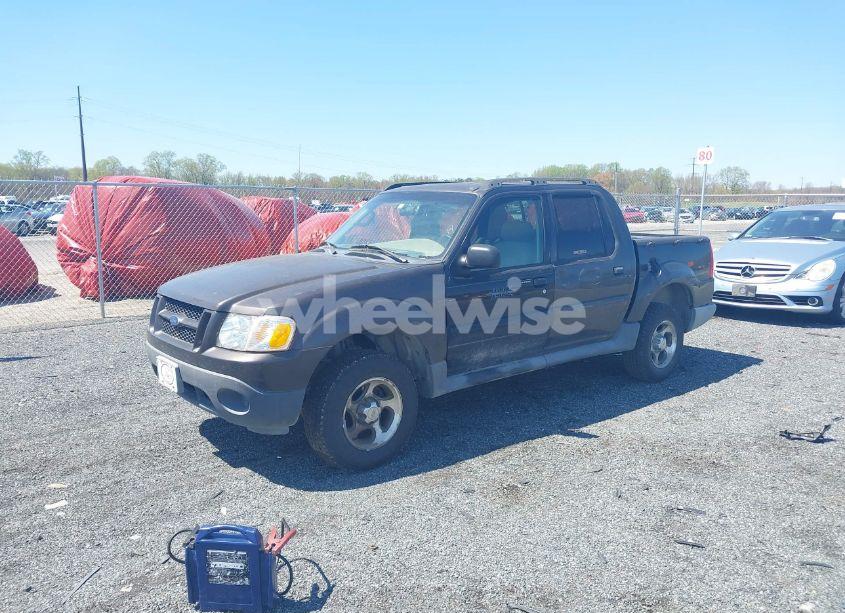 Photo 2 of 2005 Ford Explorer SPORT TRAC ADRENALIN/XLS/XLT (VIN 1FMZU67K85UA78995)