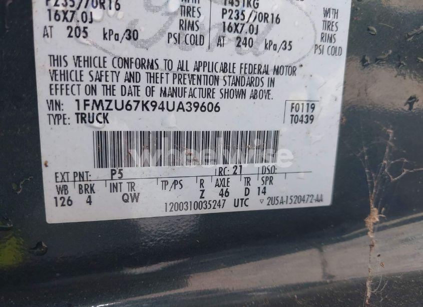 Photo 9 of 2004 Ford Explorer SPORT TRAC ADRENALIN/XLS/XLT (VIN 1FMZU67K94UA39606)