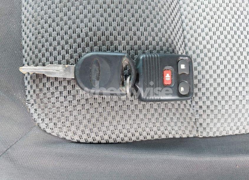 Photo 11 of 2005 Ford Explorer SPORT TRAC ADRENALIN/XLS/XLT (VIN 1FMZU67K95UB78118)