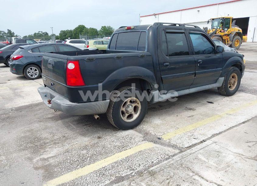 Photo 4 of 2005 Ford Explorer SPORT TRAC ADRENALIN/XLS/XLT (VIN 1FMZU67K95UB78118)
