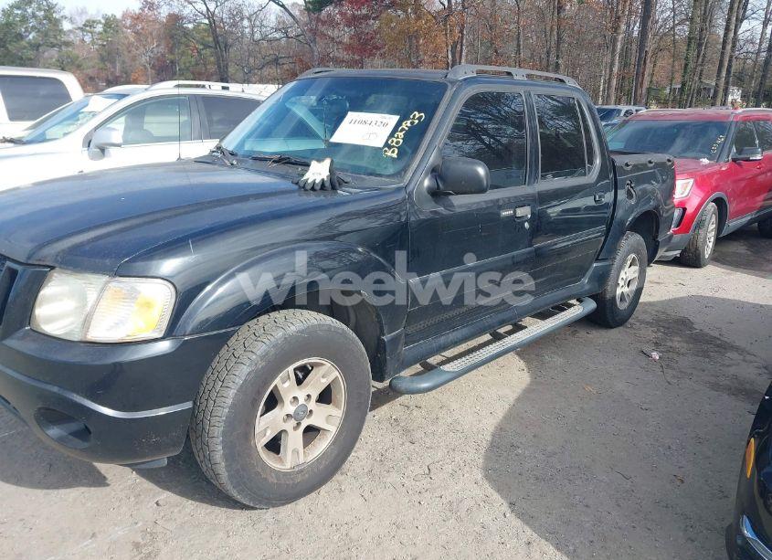 Photo 2 of 2005 Ford Explorer SPORT TRAC ADRENALIN/XLS/XLT (VIN 1FMZU67K95UB82783)
