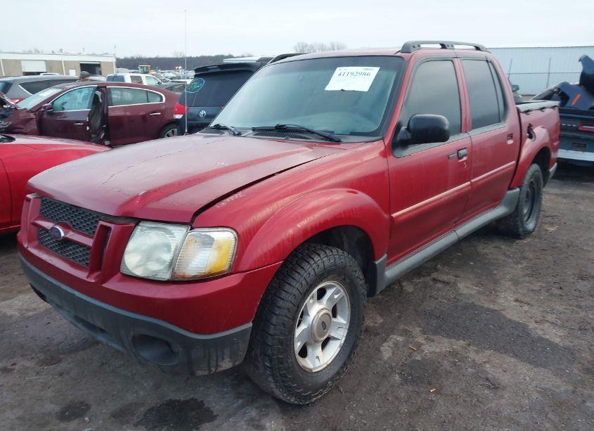 Photo 2 of 2004 Ford Explorer SPORT TRAC ADRENALIN/XLS/XLT (VIN 1FMZU67KX4UA27240)