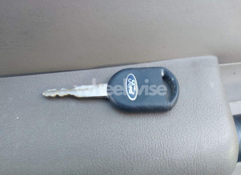 Photo 11 of 2004 Ford Explorer SPORT TRAC ADRENALIN/XLS/XLT (VIN 1FMZU67KX4UA61310)