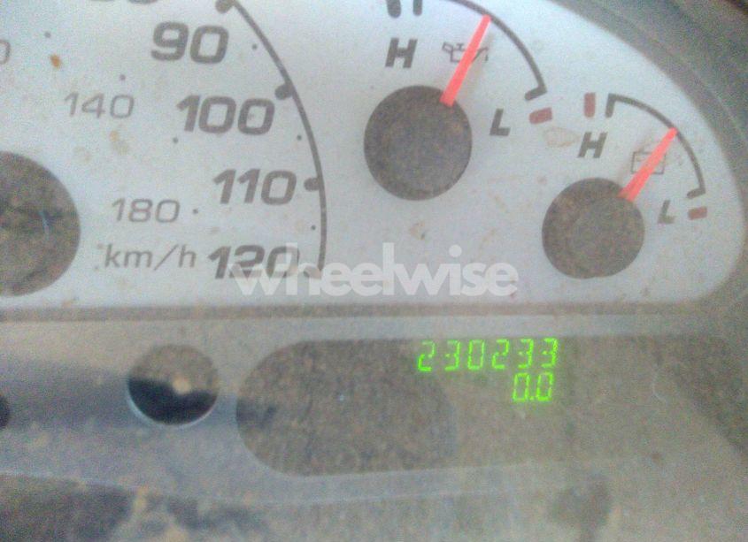 Photo 7 of 2005 Ford Explorer SPORT TRAC ADRENALIN/XLS/XLT (VIN 1FMZU67KX5UB64762)
