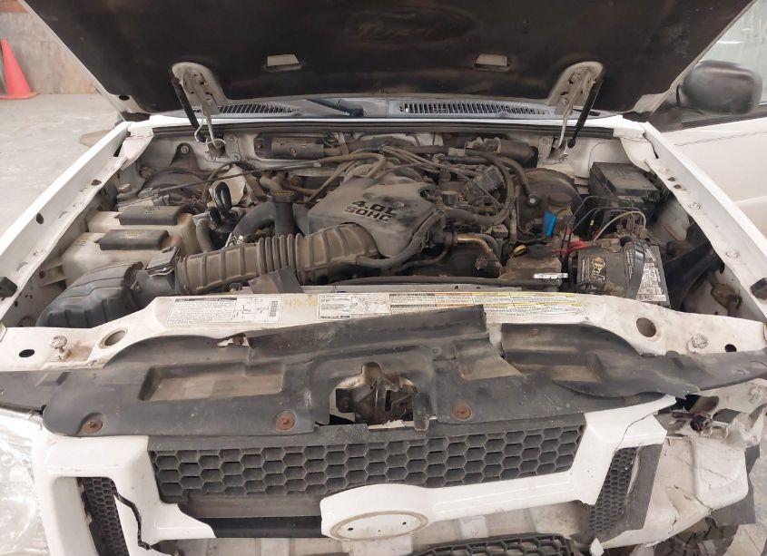 Photo 10 of 2002 Ford Explorer SPORT (VIN 1FMZU70E72UC30772)