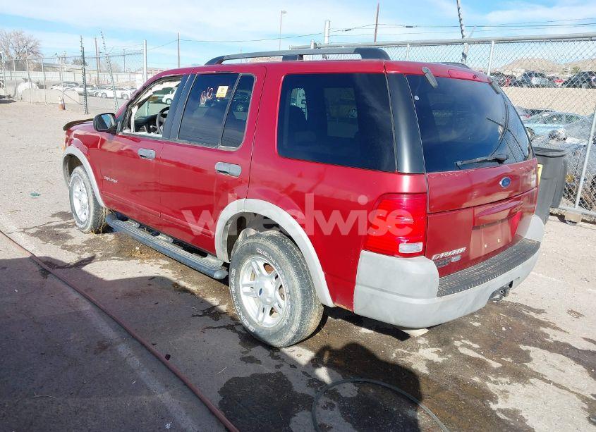 Photo 3 of 2002 Ford Explorer XLS (VIN 1FMZU72E32ZB64382)