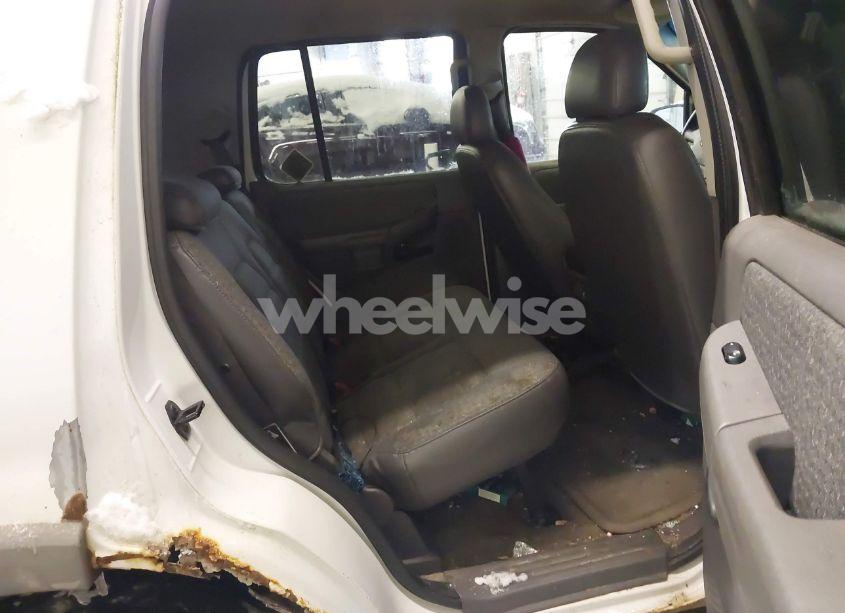 Photo 8 of 2002 Ford Explorer XLS (VIN 1FMZU72E82ZC47189)