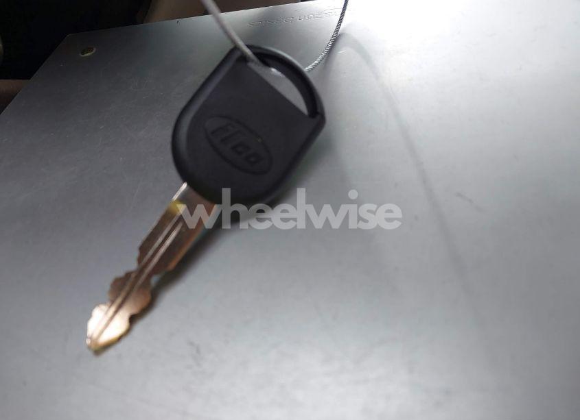 Photo 11 of 2004 Ford Explorer XLS (VIN 1FMZU72K04ZB09946)