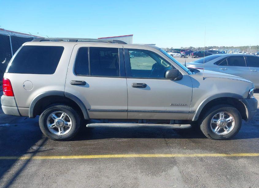 Photo 13 of 2004 Ford Explorer XLS (VIN 1FMZU72K14UB67254)