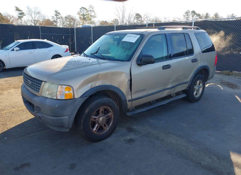 Photo 2 of 2004 Ford Explorer XLS (VIN 1FMZU72K14UB67254)