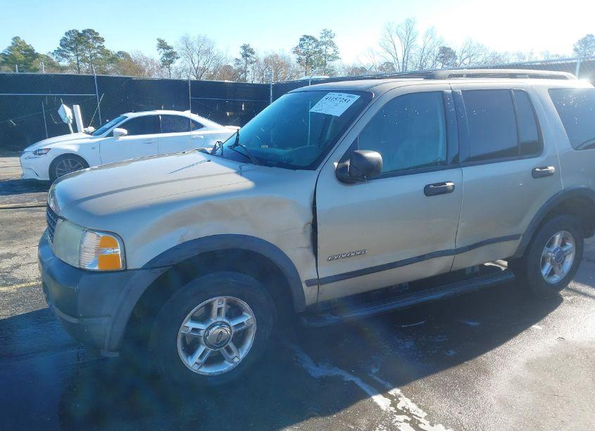 Photo 6 of 2004 Ford Explorer XLS (VIN 1FMZU72K14UB67254)