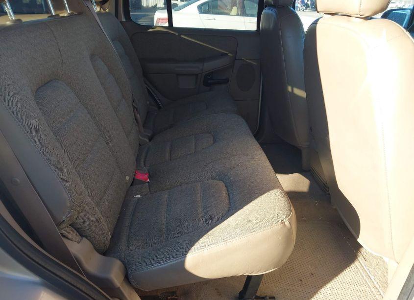Photo 8 of 2004 Ford Explorer XLS (VIN 1FMZU72K14UB67254)