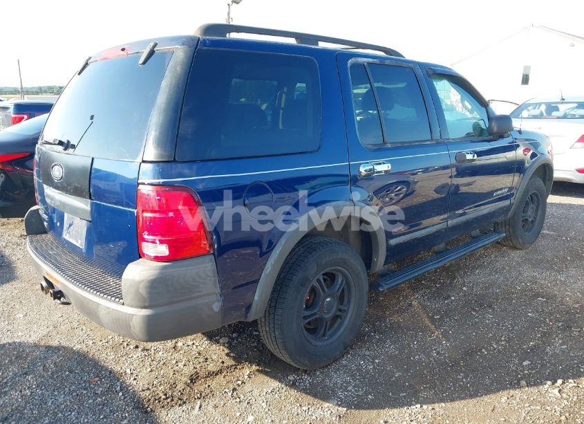 Photo 4 of 2004 Ford Explorer XLS (VIN 1FMZU72K24ZA70888)