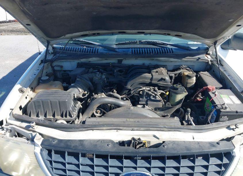 Photo 10 of 2005 Ford Explorer XLS/XLS SPORT (VIN 1FMZU72K35UA72602)